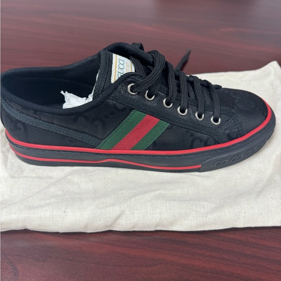 Gucci Tennis Shoes - Picture 8 of 16